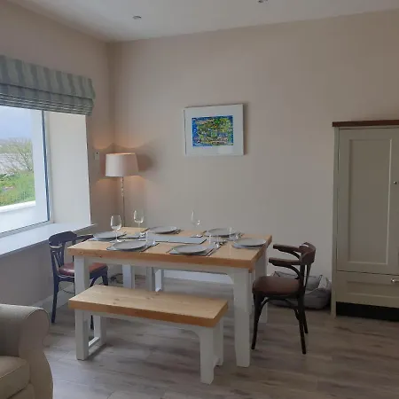 בית נופש Barr An Uisce Achill Sound